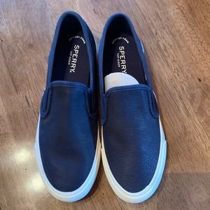 Brand New Sperry Leather Slip-on Navy Shoes 7